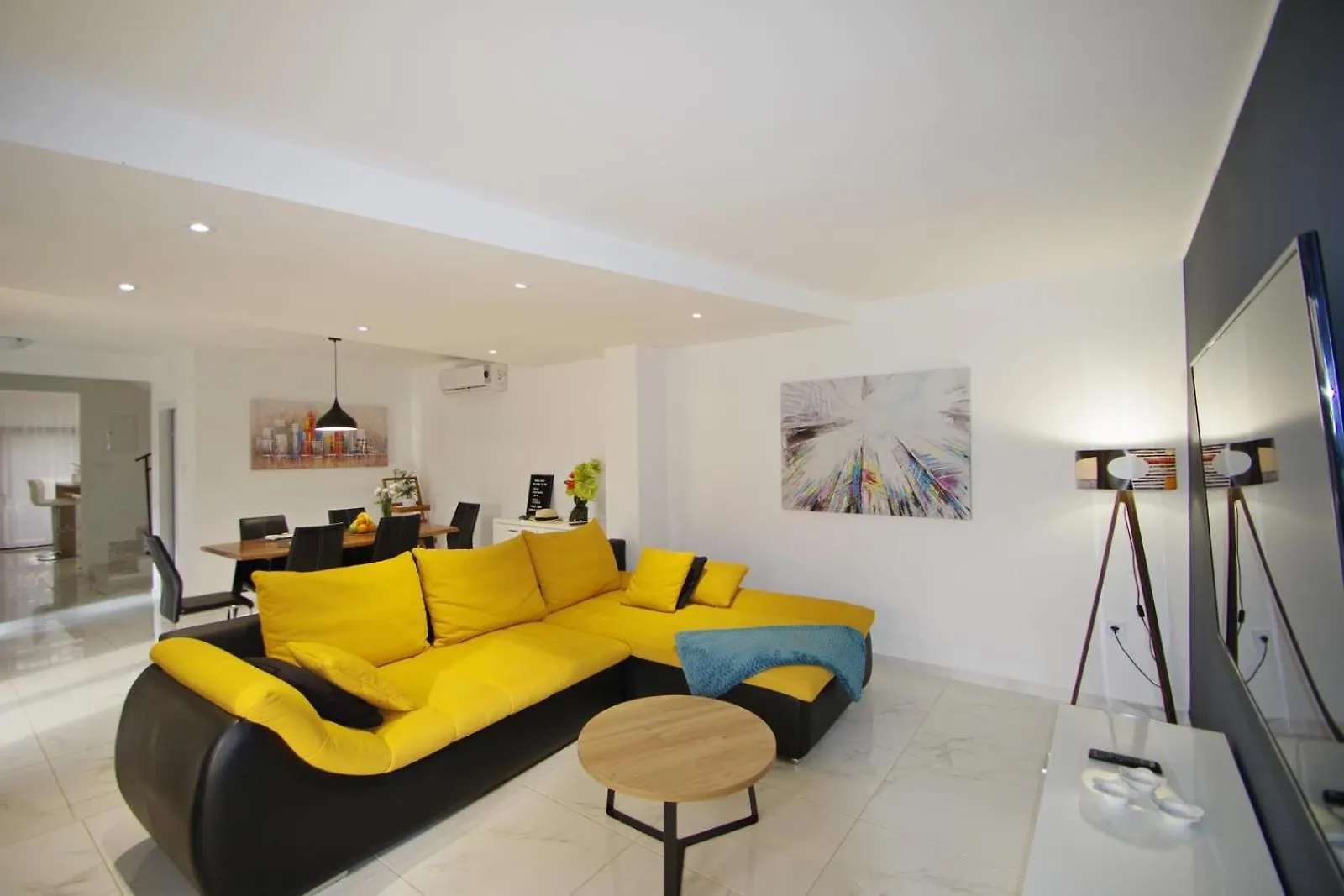 3 Holiday Apartments With Shared Pool, Peaceful Location Pula Chorvatsko